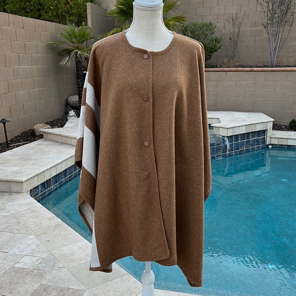 TREASURE & BOND Blanket/Poncho/Cape -Snap Front - OS - Picture 2 of 9